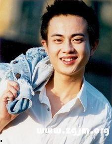 卢誉文个人资料,才华横溢的青年才俊，多领域成就斐然